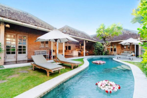 Villa Amsa - Tropical Paradise in Seminyak Center